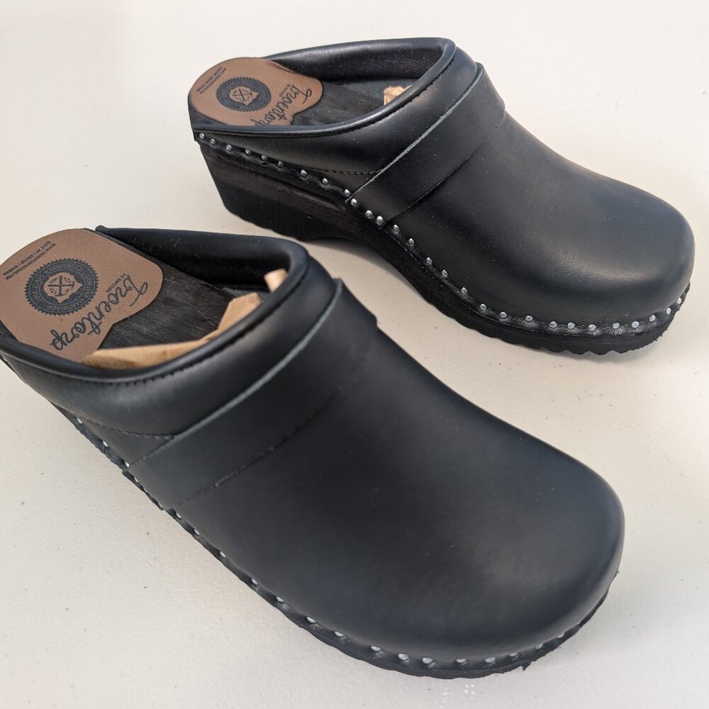 Troentorp New Black Chef Open Back Clogs Size 35